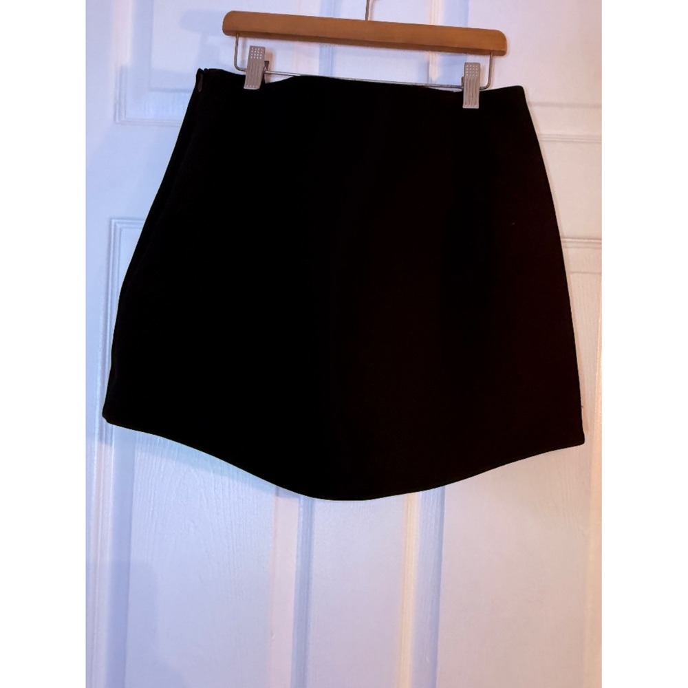 Zara Black Mini Skirt Gold Button Detail Size Large Date Night Chic - Picture 3 of 7
